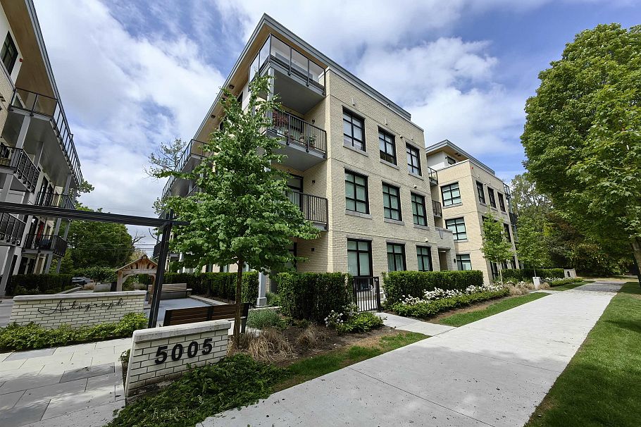 204 5005 ASH STREET, Vancouver BC V5Z 0K8 Vancouver, BC - 1