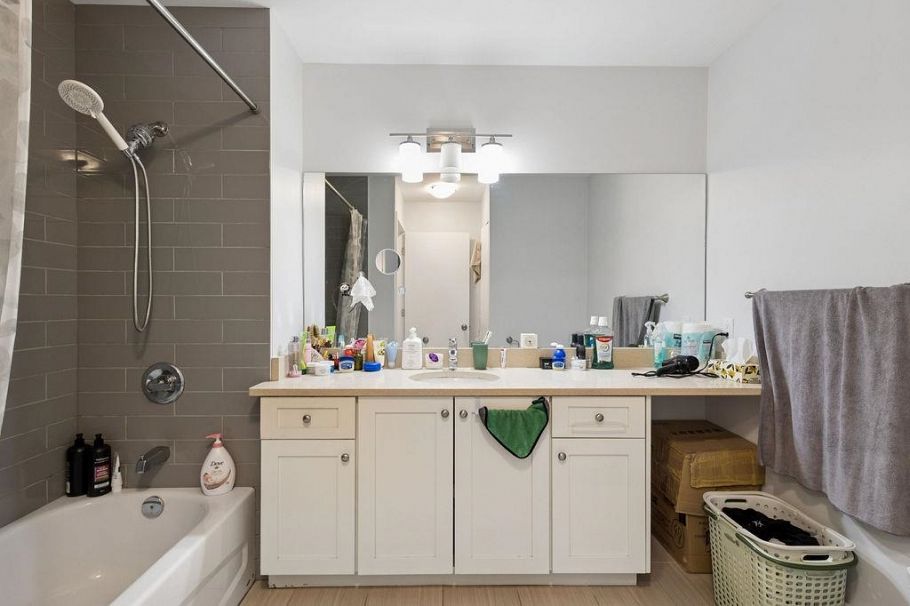 311 444 W 49th Avenue Vancouver, BC - 13