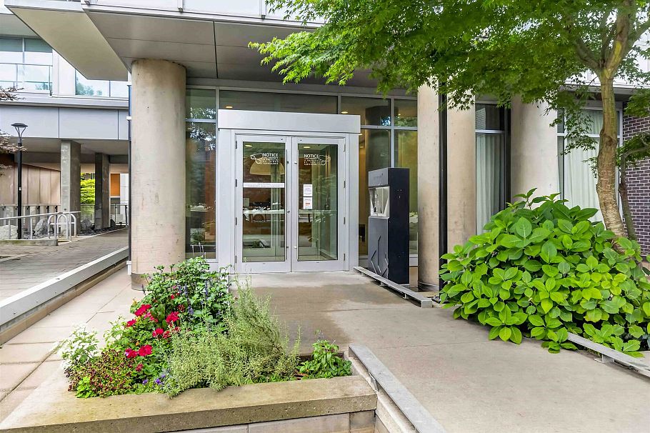 2206 8131 Nunavut Lane Vancouver, BC - 31