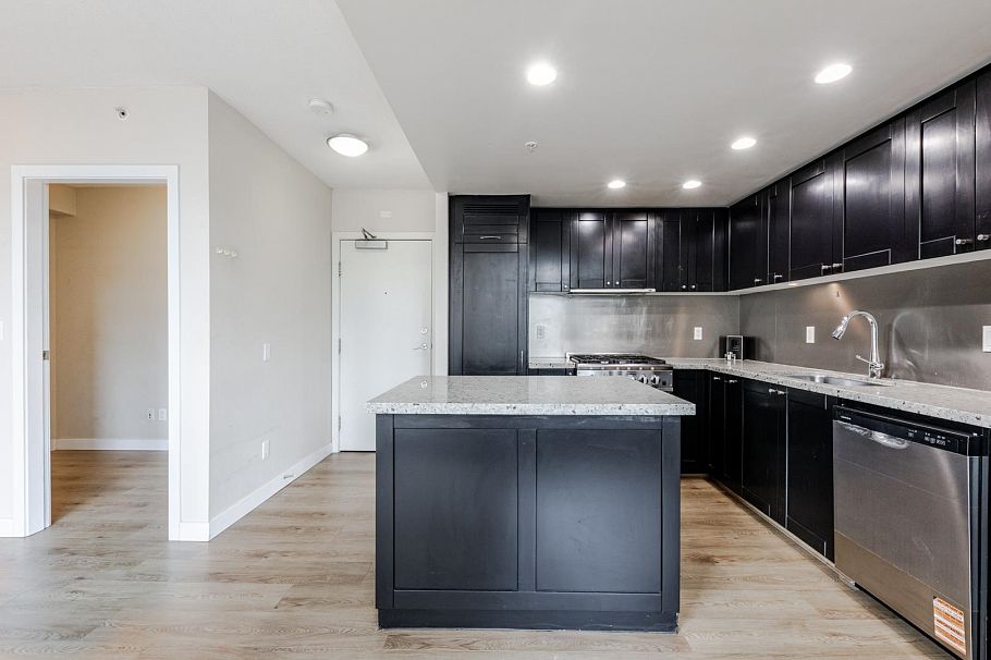 804 1133 Homer Street Vancouver, BC - 5