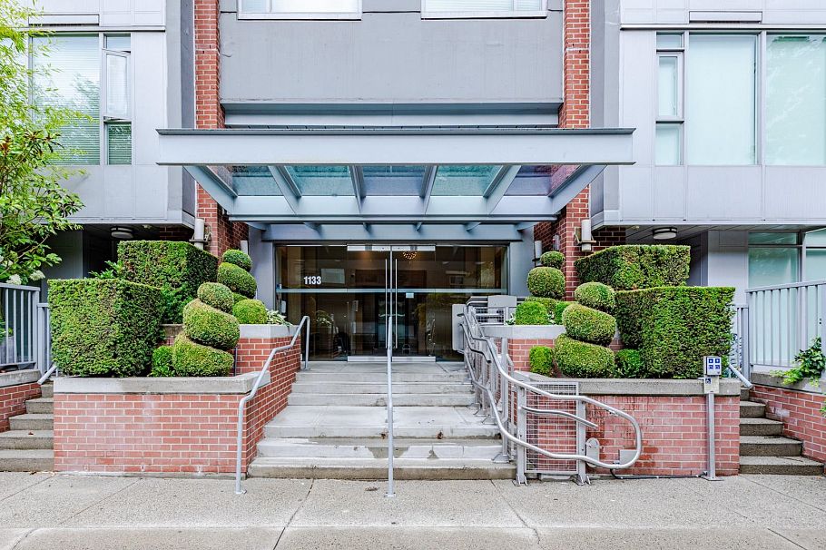 804 1133 Homer Street Vancouver, BC - 1