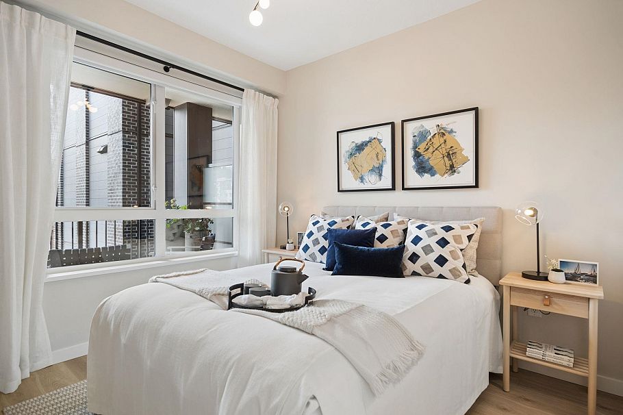 515 110 E 17th Street North Vancouver, BC - 8