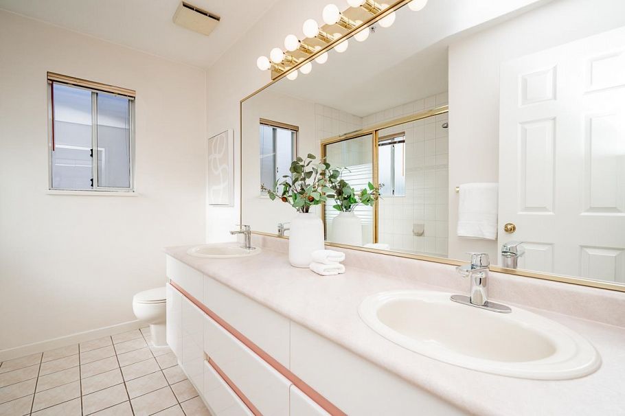 8568 French Street Vancouver, BC - 8