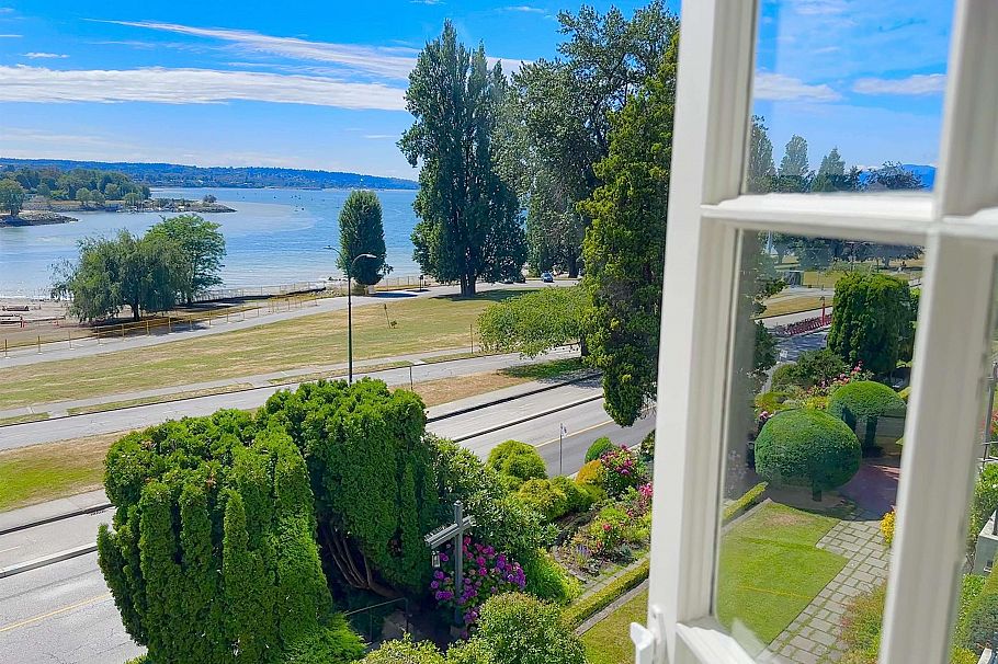 306 1311 Beach Avenue Vancouver, BC - 7
