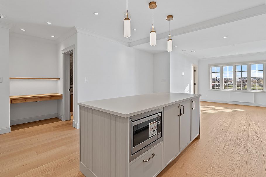 306 1311 Beach Avenue Vancouver, BC - 23