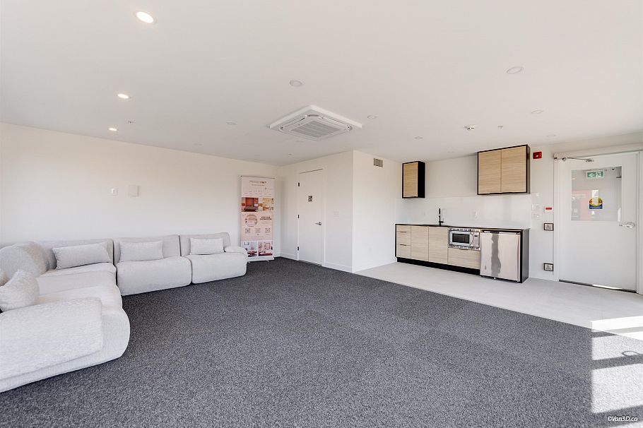 302 6485 Manitoba Street Vancouver, BC - 29