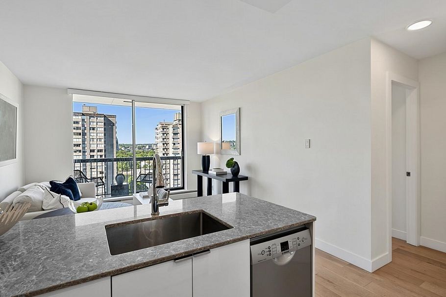 1008 1146 Harwood Street Vancouver, BC - 11