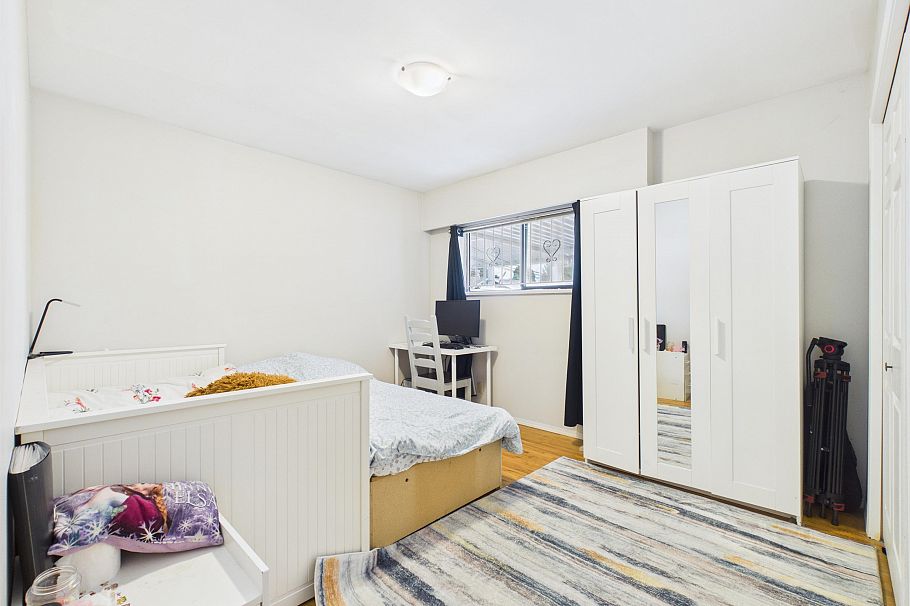 7692 Osler Street Vancouver, BC - 16