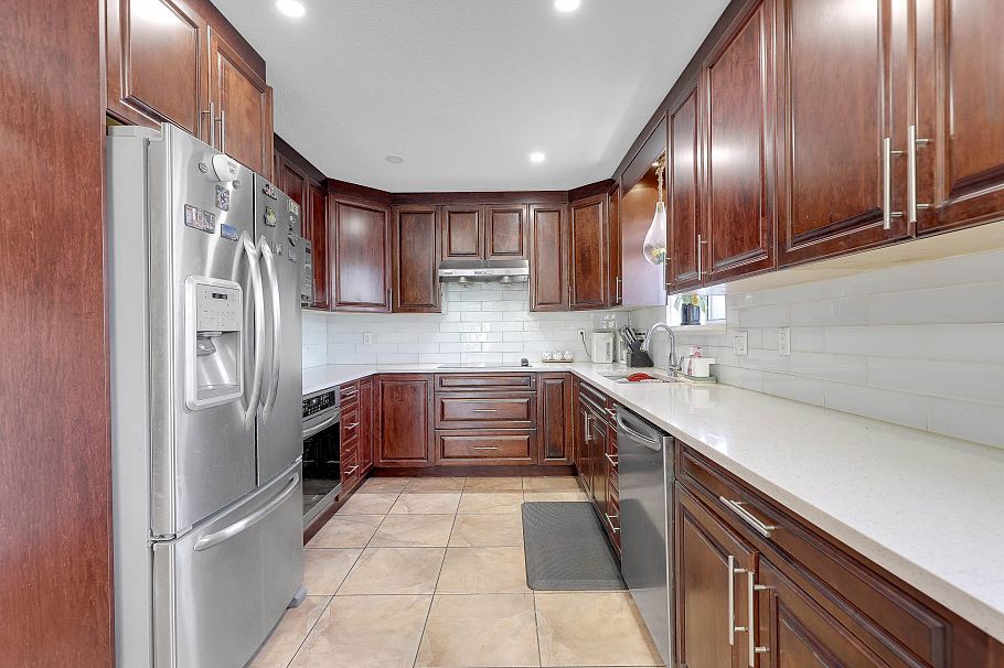 1457 E 18th Avenue Vancouver, BC - 18