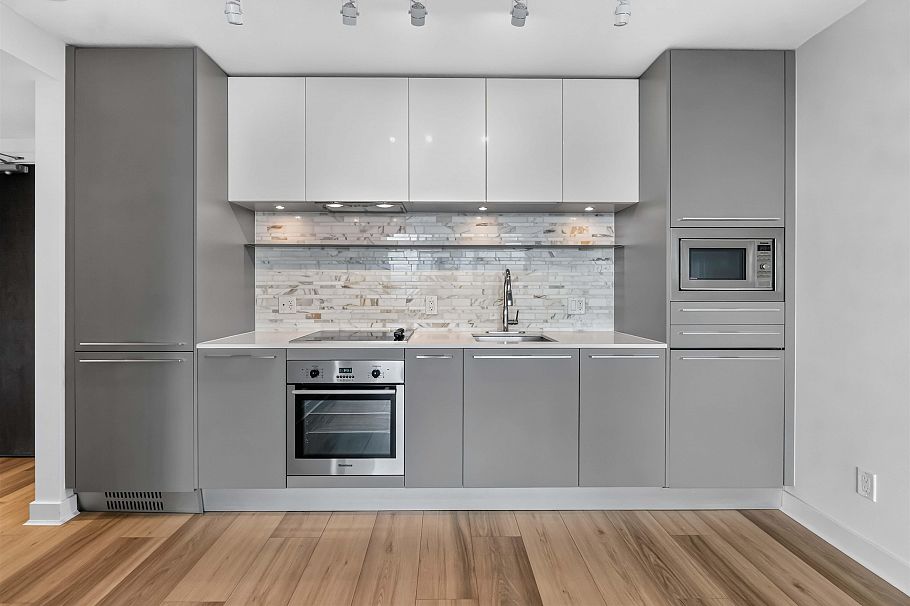 2206 8131 Nunavut Lane Vancouver, BC - 2
