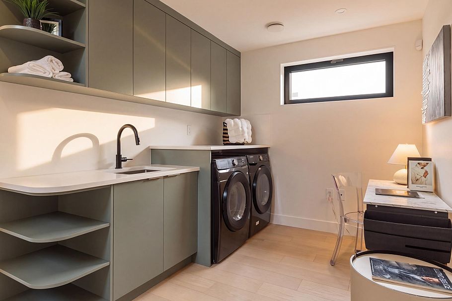 2 4956 Chester Street Vancouver, BC - 15