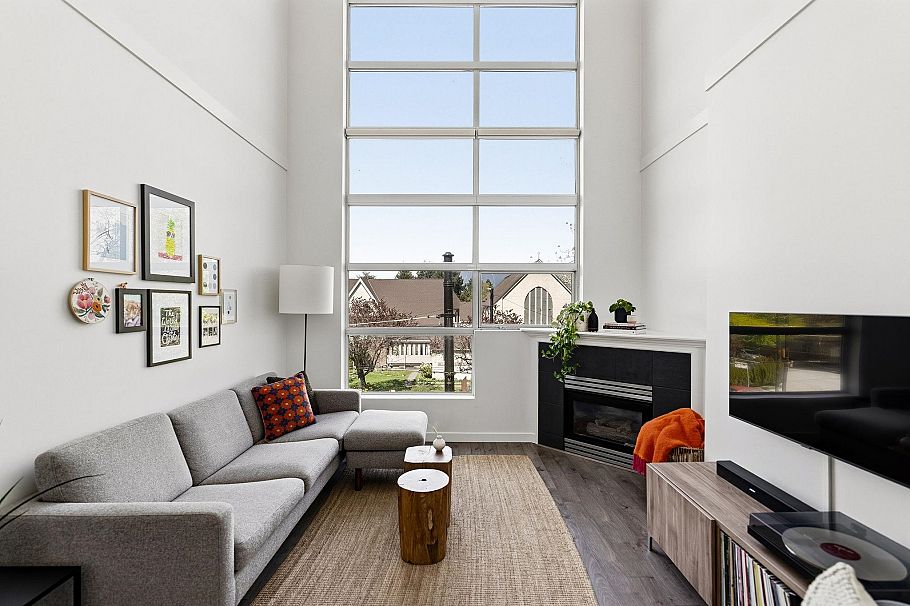 327 418 E Broadway Street Vancouver, BC - 3