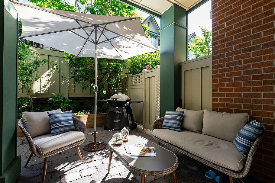 6230 Logan Lane Vancouver, BC - 23