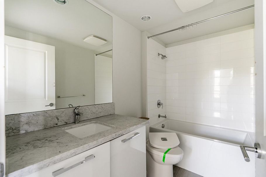 1108 3281 E Kent Avenue North Vancouver, BC - 20