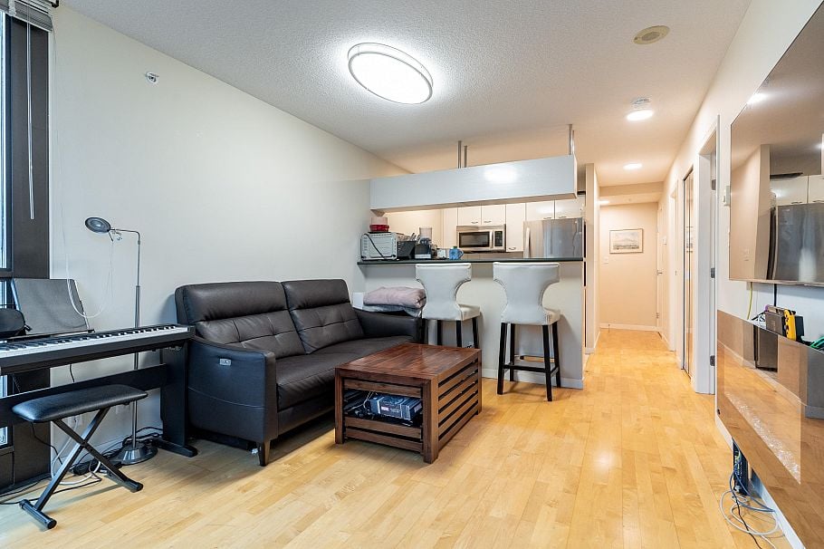 411 1367 Alberni Street Vancouver, BC - 10