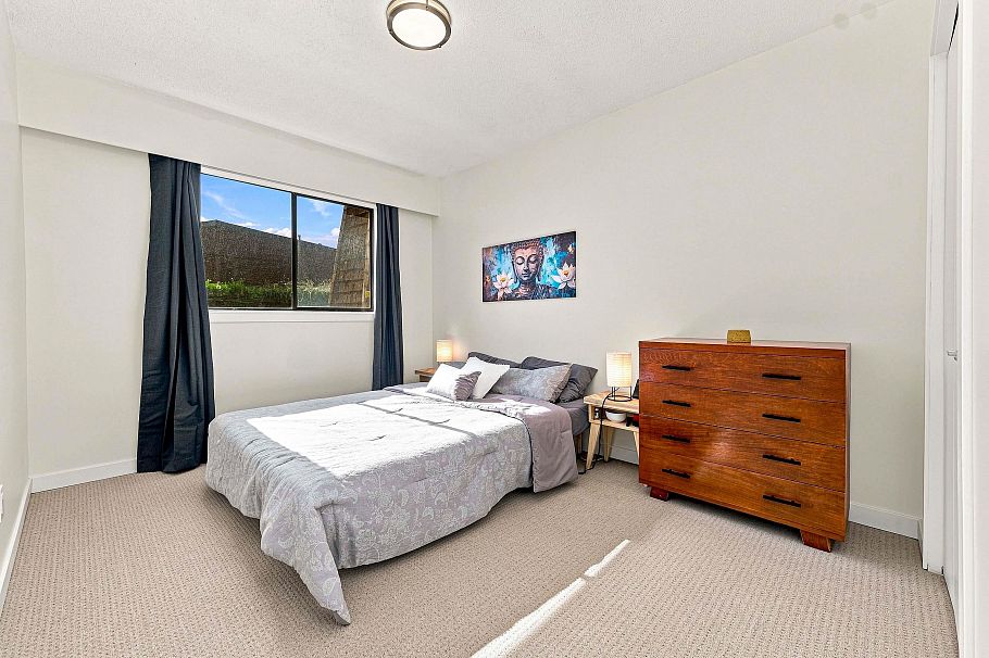 877 Old Lillooet Road North Vancouver, BC - 24