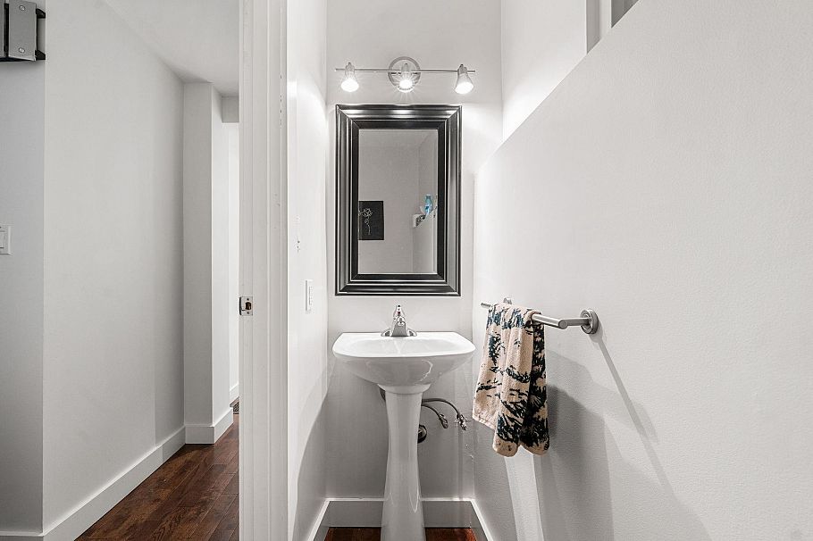 2086 Rivergrove Place North Vancouver, BC - 21