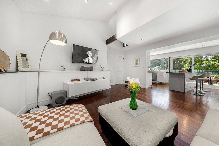 2086 Rivergrove Place North Vancouver, BC - 13
