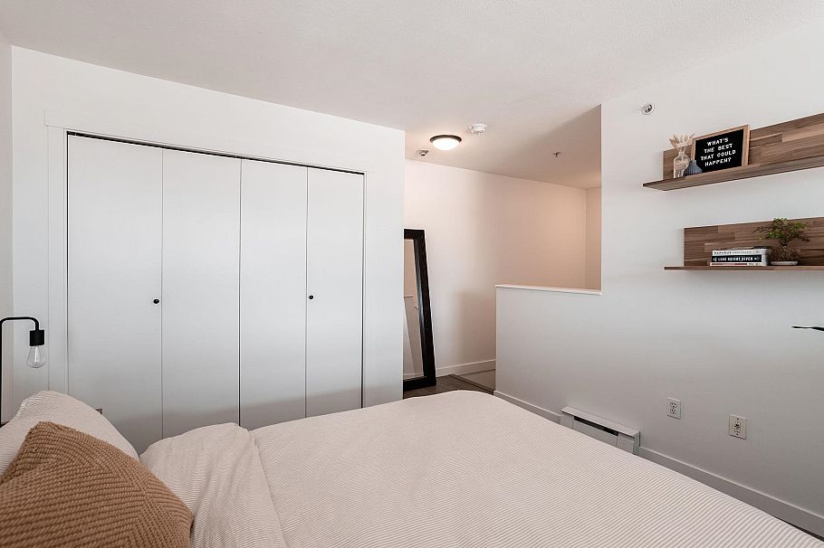 327 418 E Broadway Street Vancouver, BC - 22
