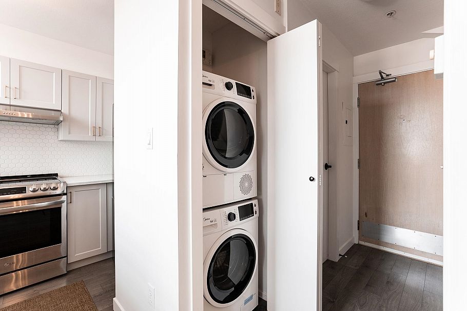 327 418 E Broadway Street Vancouver, BC - 28