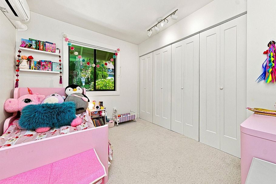 5723 Owl Court North Vancouver, BC - 25