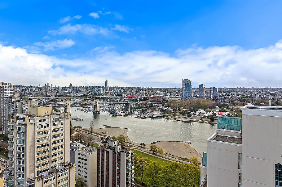 306 1311 Beach Avenue Vancouver, BC - 37