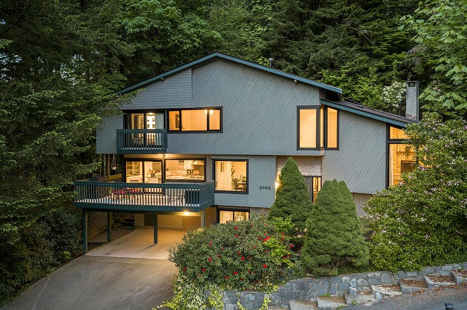 2086 Rivergrove Place North Vancouver, BC - 39