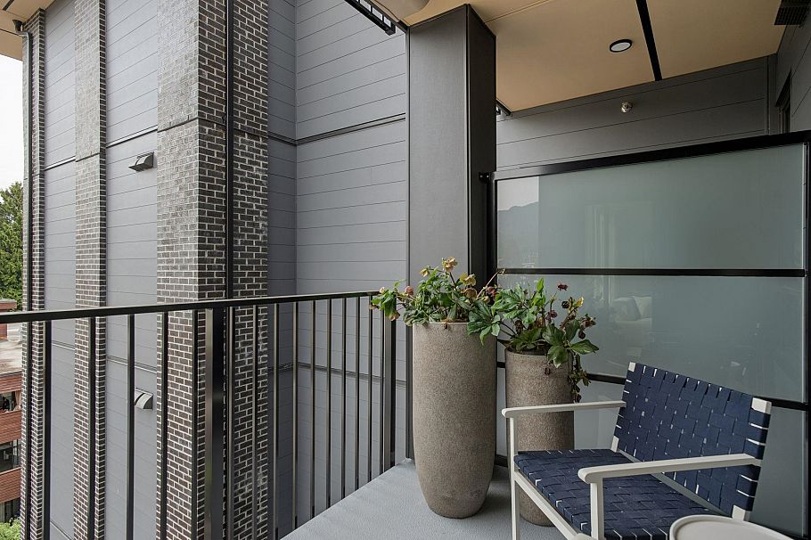 515 110 E 17th Street North Vancouver, BC - 11