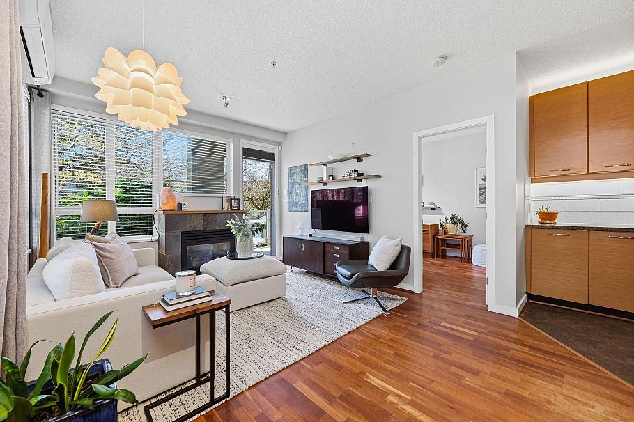 223 530 Raven Woods Drive North Vancouver, BC - 4