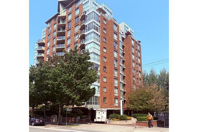 707 1575 W 10th Avenue Vancouver, BC - 1