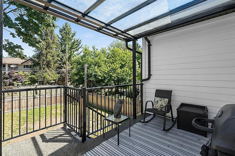 1324 W 15th Street North Vancouver, BC - 10