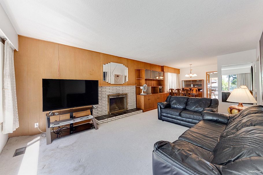 25 E 47th Avenue Vancouver, BC - 6