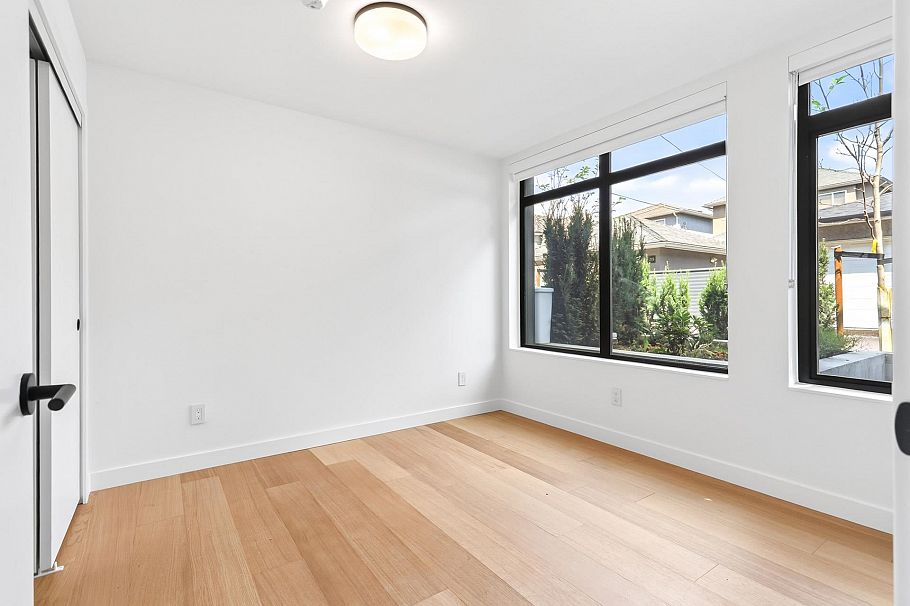 103 6485 Manitoba Street Vancouver, BC - 16