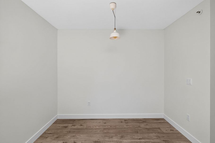 401 688 E 16th Avenue Vancouver, BC - 25