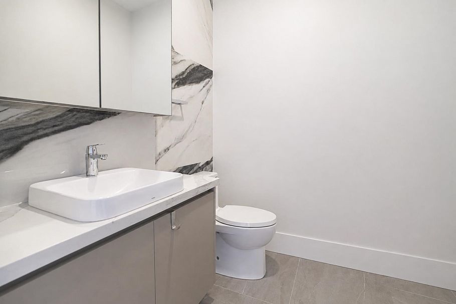 3586 W 42nd Avenue Vancouver, BC - 7