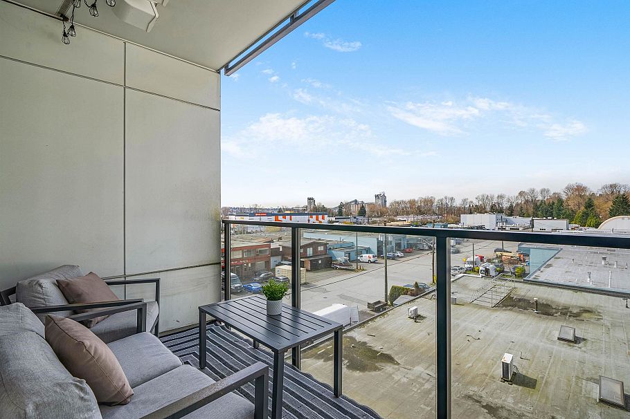 401 1496 Charlotte Road North Vancouver, BC - 29