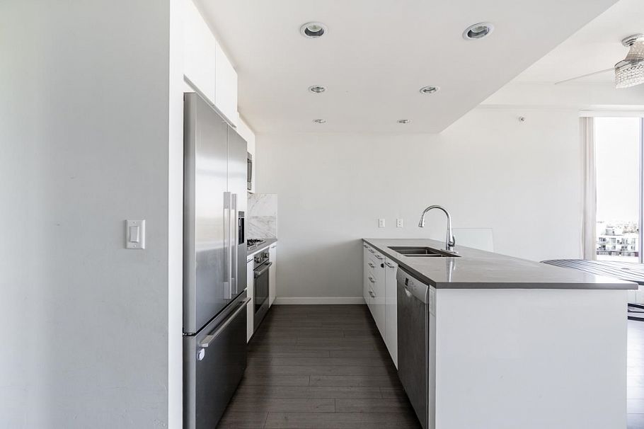 1108 3281 E Kent Avenue North Vancouver, BC - 3