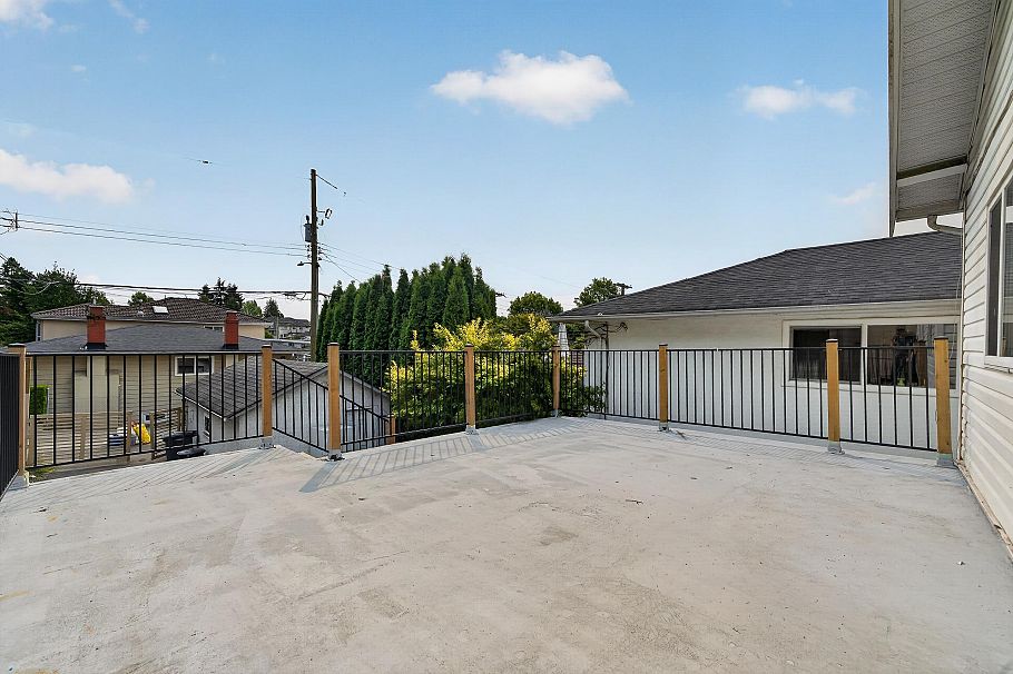 2316 Nanaimo Street Vancouver, BC - 13