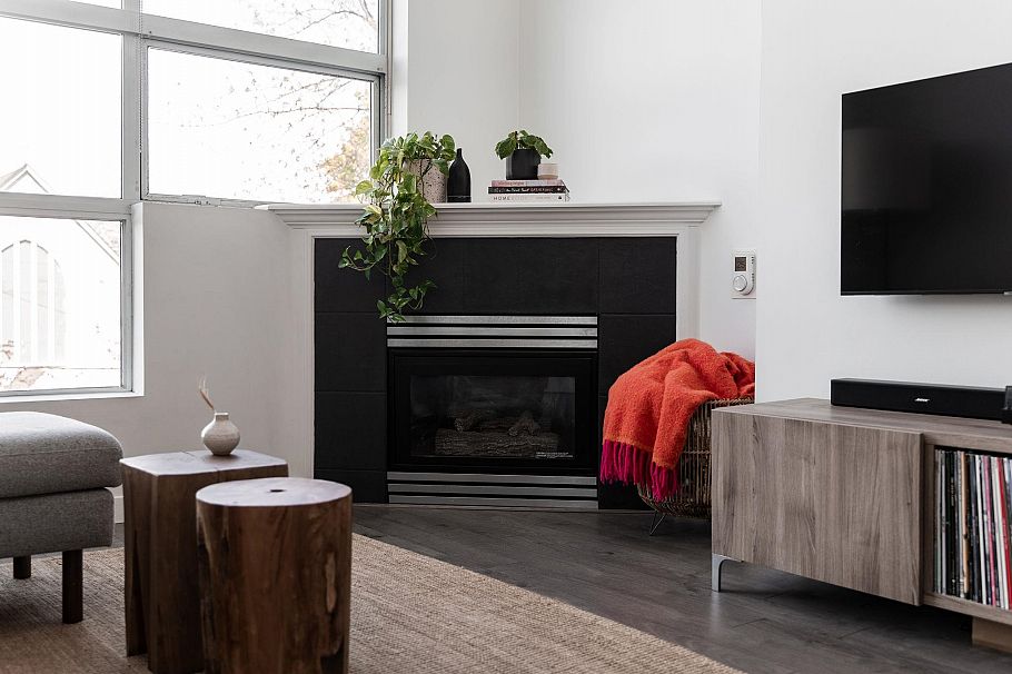 327 418 E Broadway Street Vancouver, BC - 5