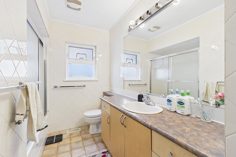 7692 Osler Street Vancouver, BC - 15