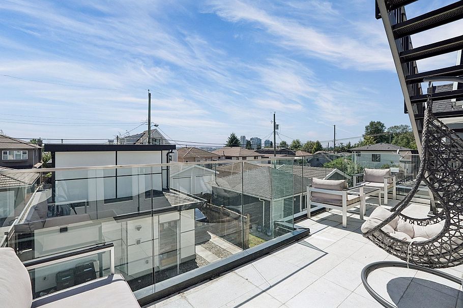72 E 57th Avenue Vancouver, BC - 31