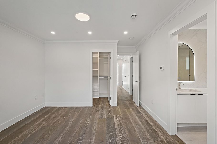 812 Montroyal Boulevard North Vancouver, BC - 13
