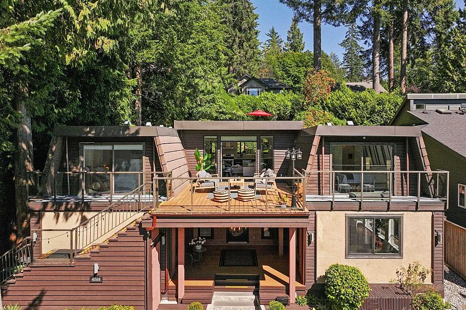 4066 Norwood Avenue North Vancouver, BC - 2