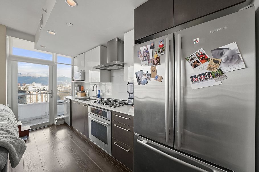 1915 1618 Quebec Street Vancouver, BC - 6