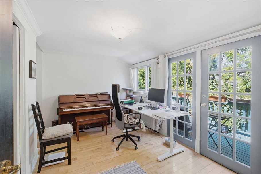 761 E 15th Avenue Vancouver, BC - 10