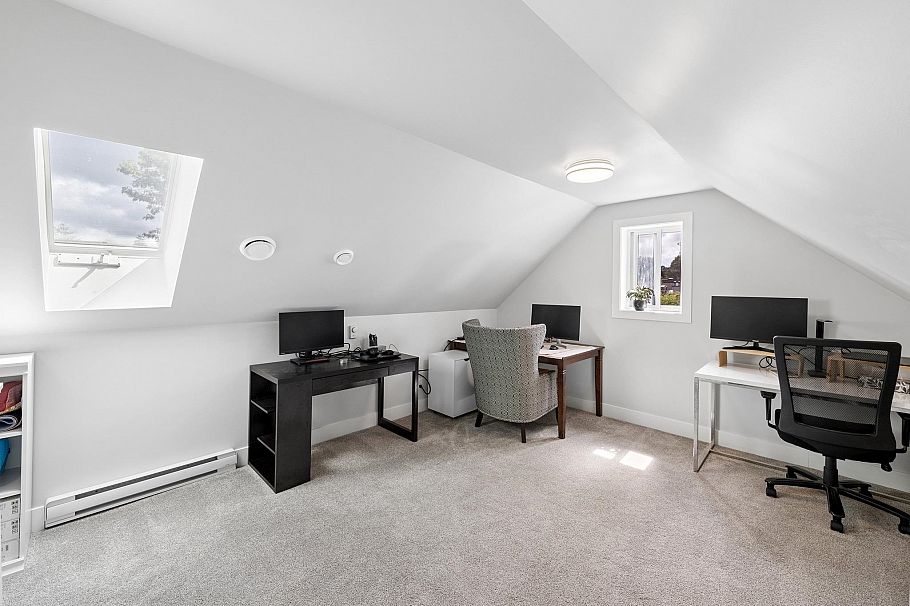 3666 W 6th Avenue Vancouver, BC - 7