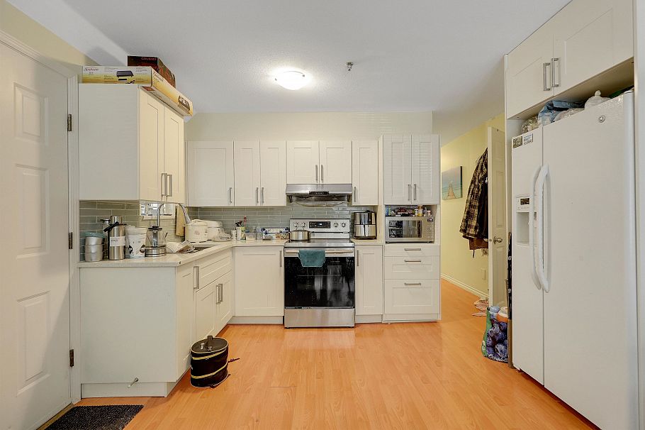 1457 E 18th Avenue Vancouver, BC - 29