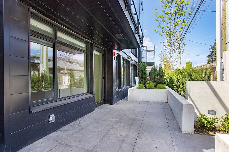103 6485 Manitoba Street Vancouver, BC - 26