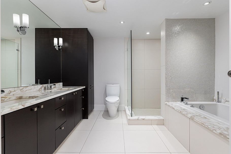 1001 1860 Robson Street Vancouver, BC - 15