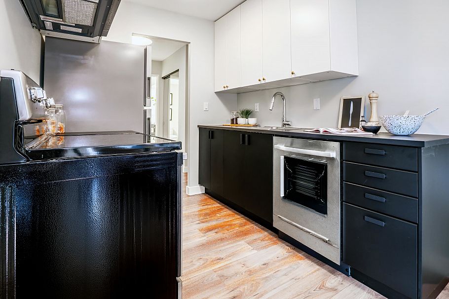 203 2240 Wall Street Vancouver, BC - 2